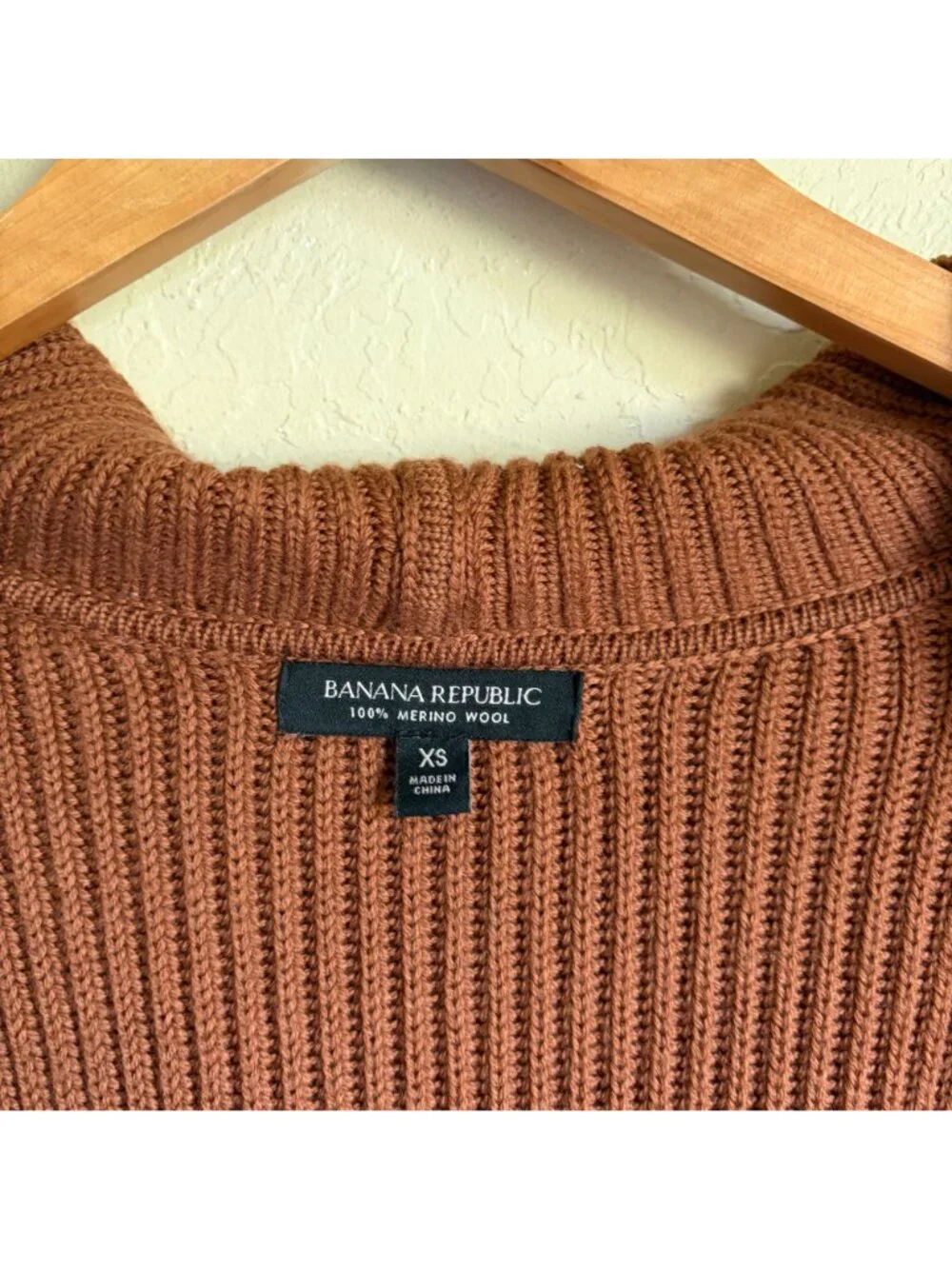 Banana Republic XS Brown Ribbed Cardigan 100% Merino Wool Open Hooded Pockets